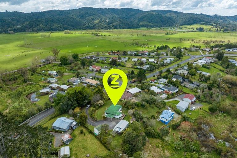 Photo of property in 8 Neumann Street, Kawakawa, 0210