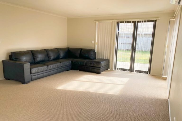 Photo of property in 18 Winchester Place, Rototuna North, Hamilton, 3210