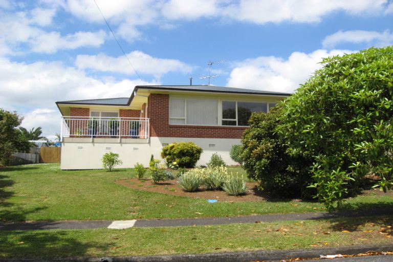 Photo of property in 18 Lawrie Avenue, Pukekohe, 2120
