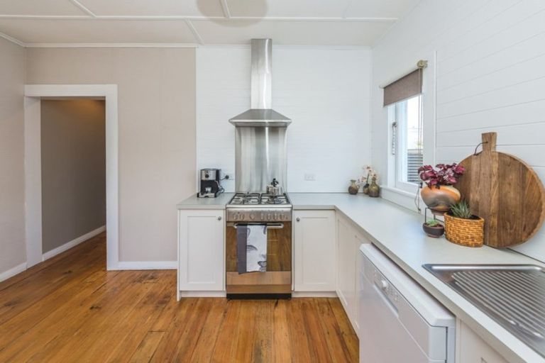 Photo of property in 48 Kawatiri Avenue, Gonville, Whanganui, 4501