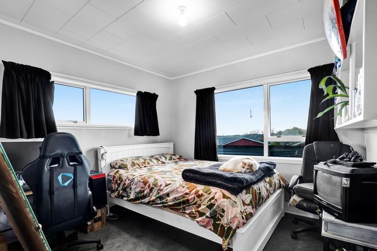 Photo of property in 52 Murray Avenue, Hawera, 4610