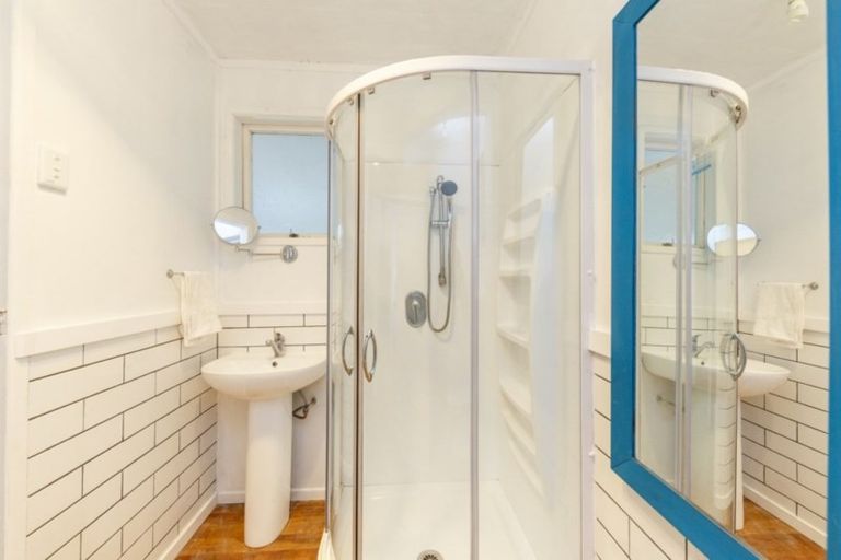 Photo of property in 20 Fergusson Street, Marton, 4710