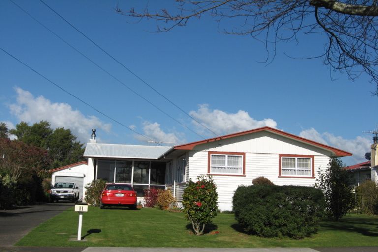 Photo of property in 11 Matai Street, Levin, 5510