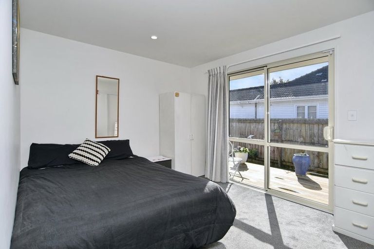 Photo of property in 241 Wainoni Road, Avondale, Christchurch, 8061