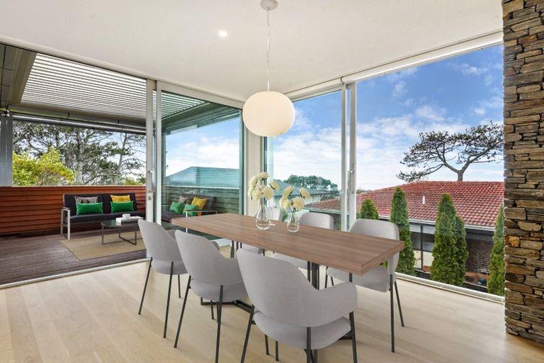 Photo of property in 451 East Coast Road, Murrays Bay, Auckland, 0630