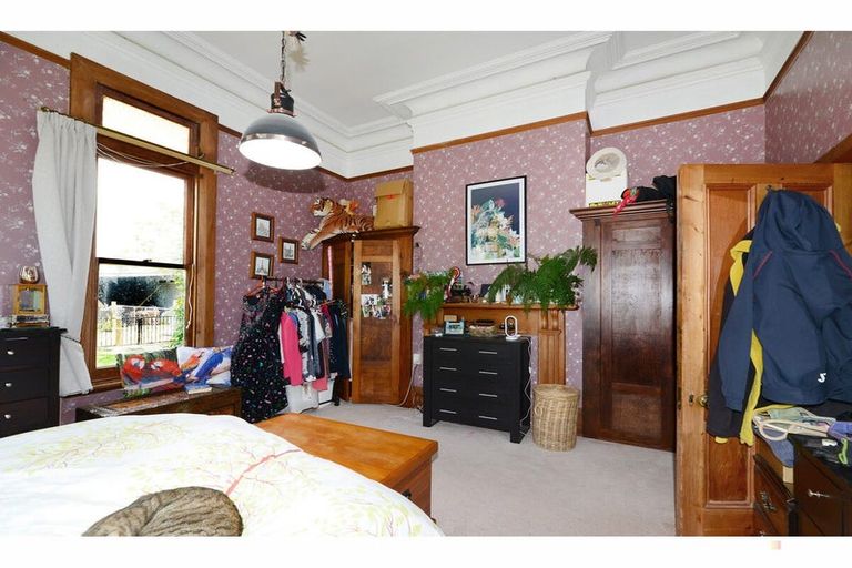 Photo of property in 66 Timaru Road, Waimate, 7924