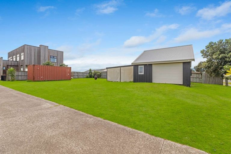 Photo of property in 147 Rangiora Crescent, Matarangi, Whitianga, 3592