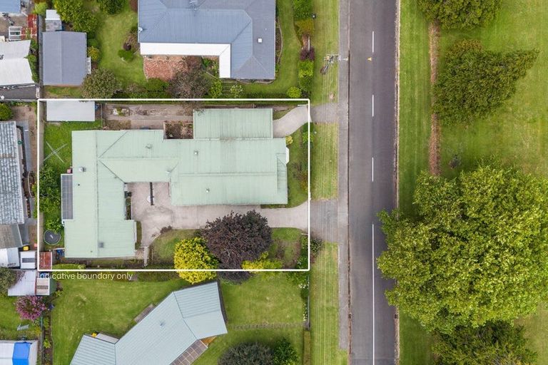 Photo of property in 15 Crossley Street, Katikati, 3129