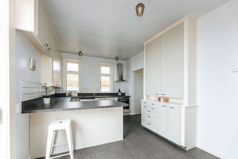 Photo of property in 35 Wharfe Street, South Hill, Oamaru, 9400