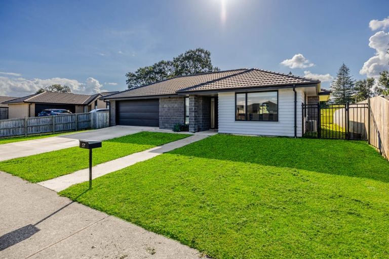 Photo of property in 57 Murray Ward Drive, Te Kauwhata, 3710