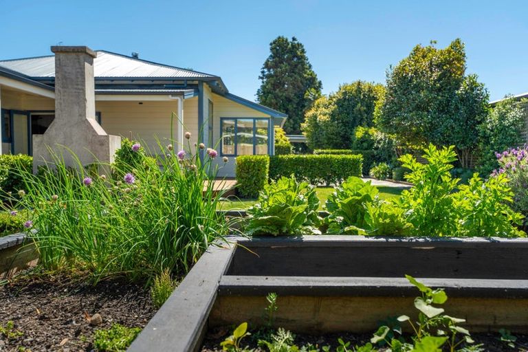 Photo of property in 163 Queen Victoria Street, Motueka, 7120