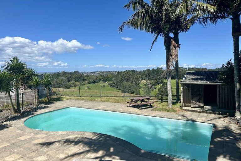 Photo of property in 32 Christian Road, Swanson, Auckland, 0614