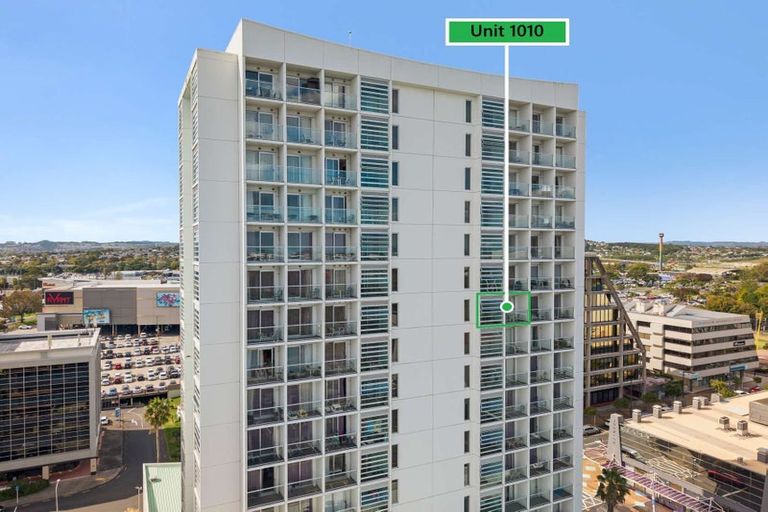 Photo of property in Proximity Apartments, 1010/17 Osterley Way, Manukau, Auckland, 2104