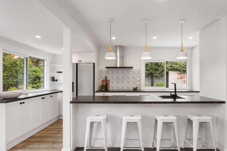 Photo of property in 17 Joyce Crescent, Ilam, Christchurch, 8041