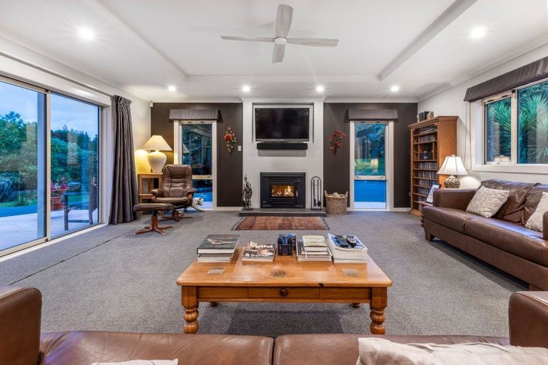 Photo of property in 14 Twin Peaks Grove, Koputaroa, Levin, 5575