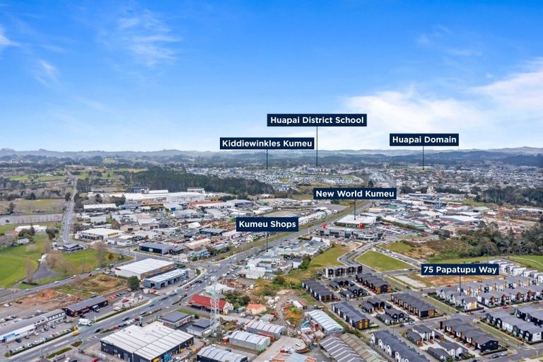 Photo of property in 75 Papatupu Way, Kumeu, 0810