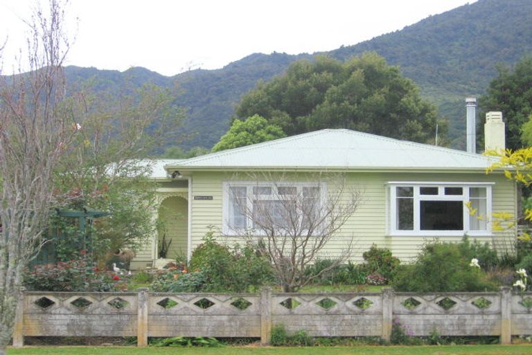 Photo of property in 38 Stirling Street, Te Aroha, 3320