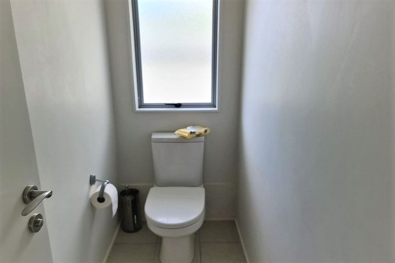 Photo of property in 544 Don Buck Road, Westgate, Auckland, 0614