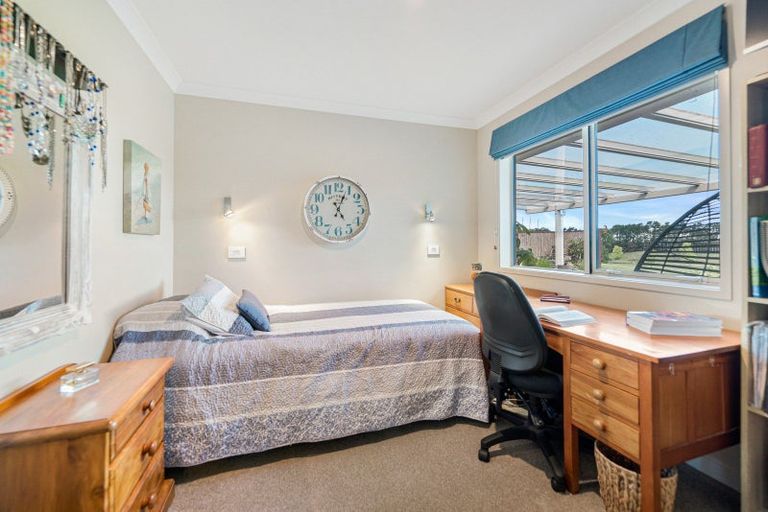 Photo of property in 64 Ballantyne Way, Aongatete, Katikati, 3178
