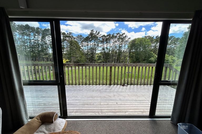 Photo of property in 139 Ararimu Valley Road, Helensville, Waimauku, 0882