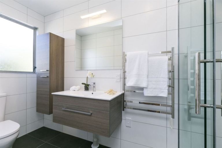 Photo of property in 59a Houghton Bay Road, Houghton Bay, Wellington, 6023