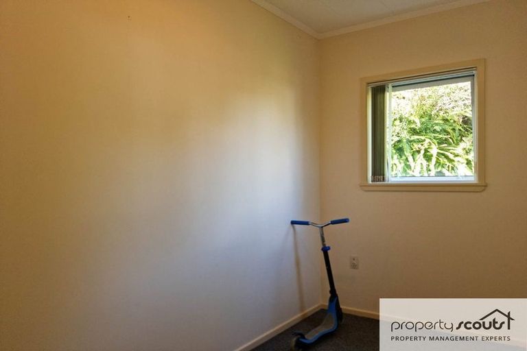 Photo of property in 23 Clawton Street, Westown, New Plymouth, 4310