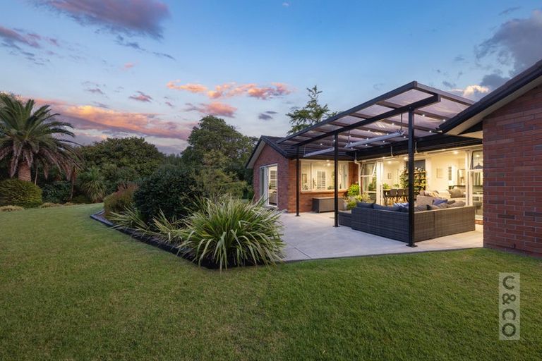 Photo of property in 58 Muriwai Road, Waimauku, 0812