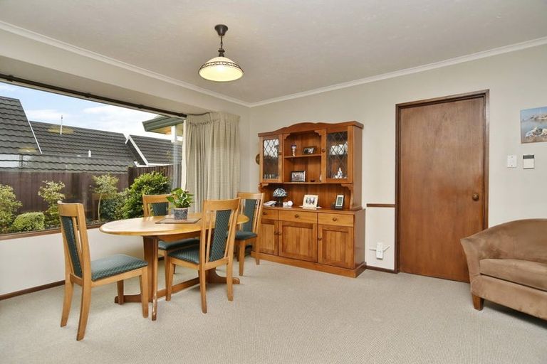 Photo of property in 4 Clotilda Place, Bishopdale, Christchurch, 8053