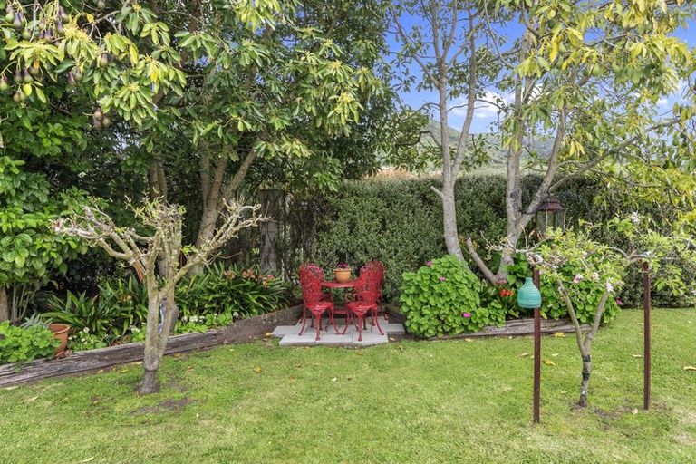 Photo of property in 16 Kauri Lane, Huntly, 3771
