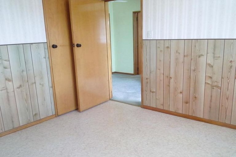 Photo of property in 16 Rangitake Drive, Spotswood, New Plymouth, 4310