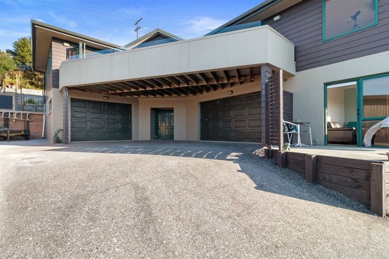 Photo of property in 111 Pacific View Drive, Whangamata, 3620