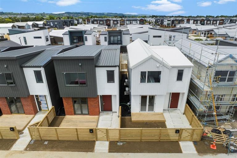 Photo of property in 12 Corporal Street, Papakura, 2110