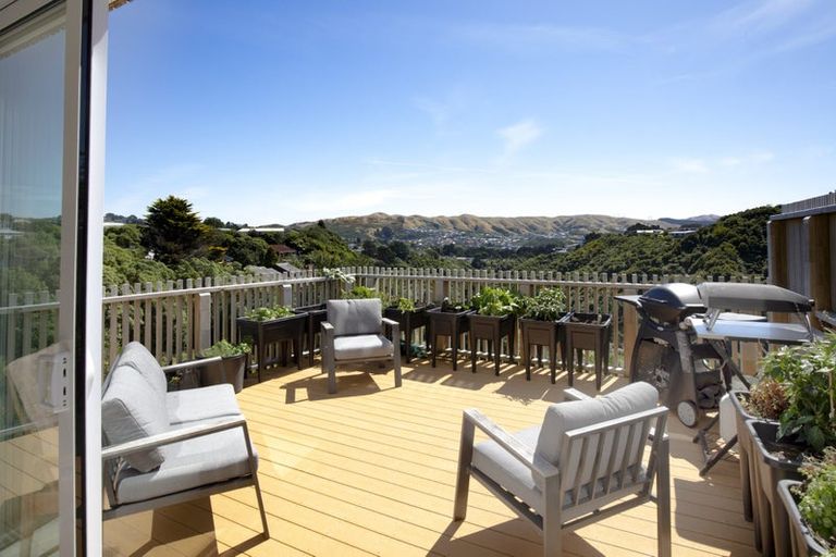 Photo of property in 13/6 Bushland Grove, Paparangi, Wellington, 6037