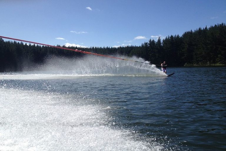 Photo of property in 28 Rangatira Drive, Mangakino, 3421