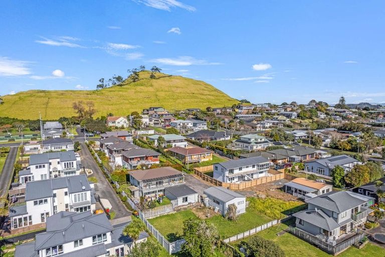 Photo of property in 32a Taylor Road, Mangere Bridge, Auckland, 2022