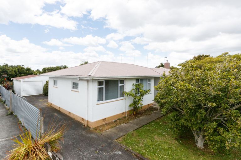 Photo of property in 170 Highbury Avenue, Highbury, Palmerston North, 4412