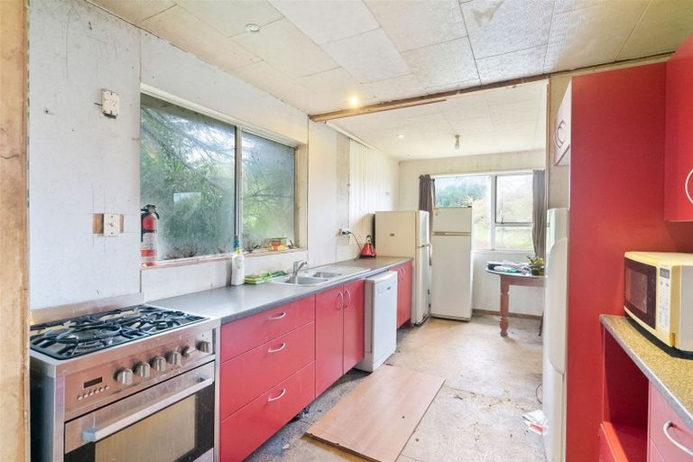 Photo of property in 24 Zingaro Place, Massey, Auckland, 0614