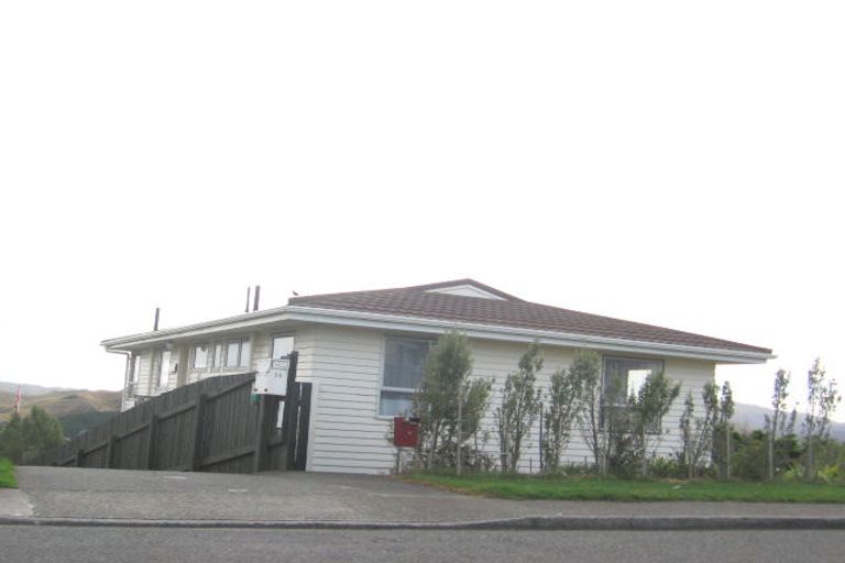 Photo of property in 25 Lomita Road, Johnsonville, Wellington, 6037