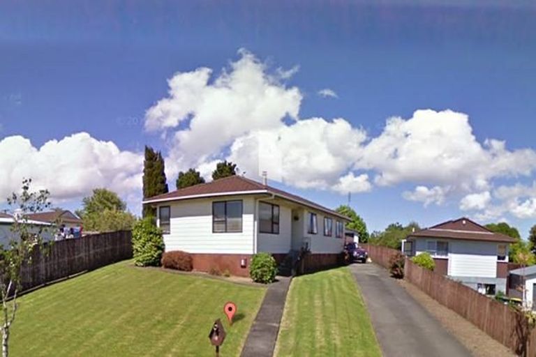 Photo of property in 71 Marendellas Drive, Bucklands Beach, Auckland, 2014