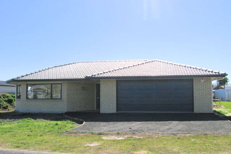 Photo of property in 29 Charles Green Drive, Cooks Beach, Whitianga, 3591