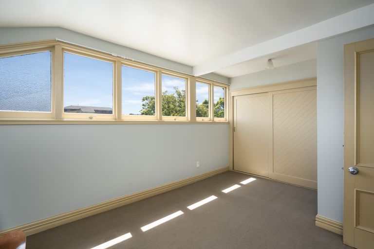 Photo of property in 14 Roxburgh Street, Sydenham, Christchurch, 8023