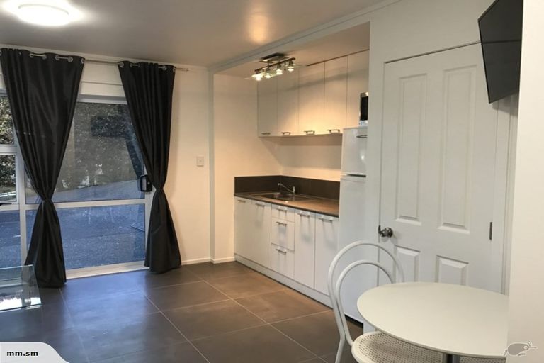 Photo of property in 1/40 Kestrel Heights, Arkles Bay, Whangaparaoa, 0932