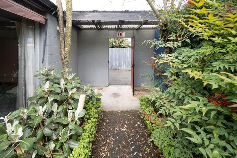 Photo of property in 32 Oak Grove, Ashburton, 7700