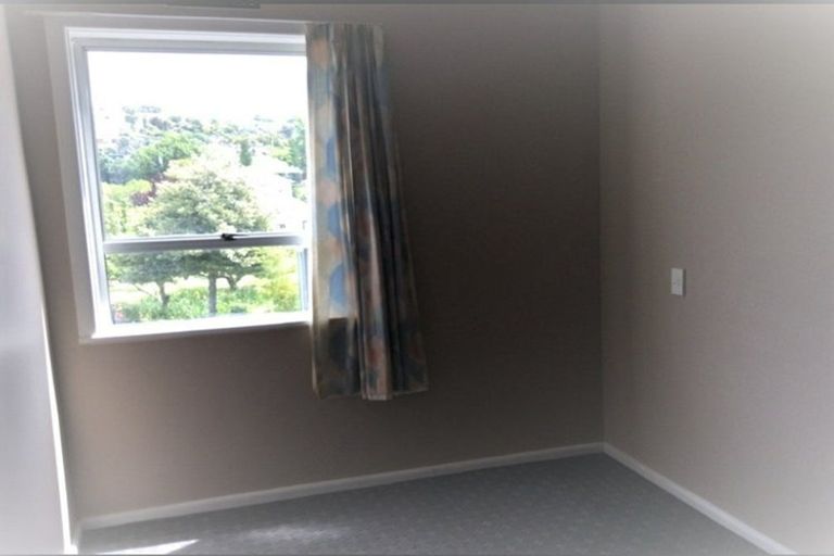 Photo of property in 22 Coote Road, Bluff Hill, Napier, 4110