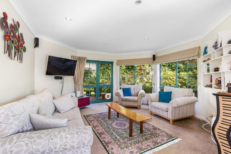 Photo of property in 10 Voyager Way, Whitby, Porirua, 5024