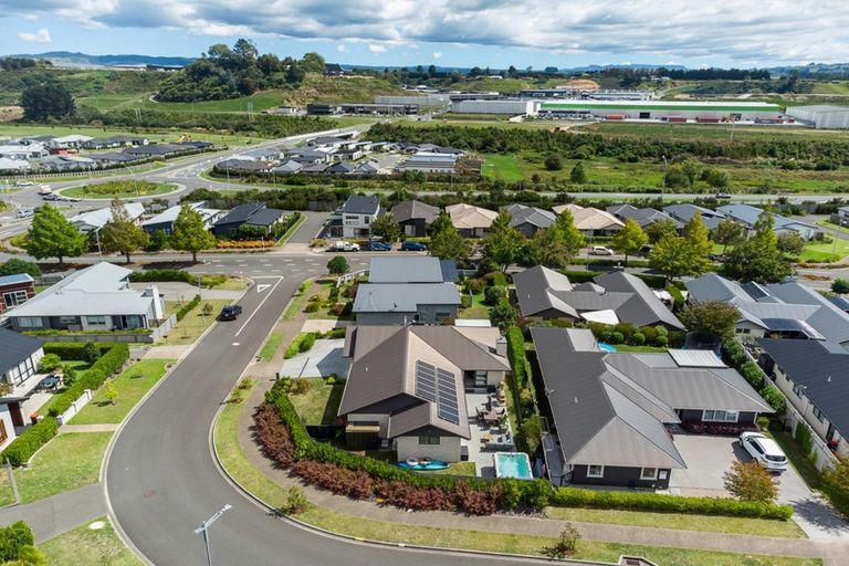 Photo of property in 3 Ellesmere Close, Pyes Pa, Tauranga, 3112