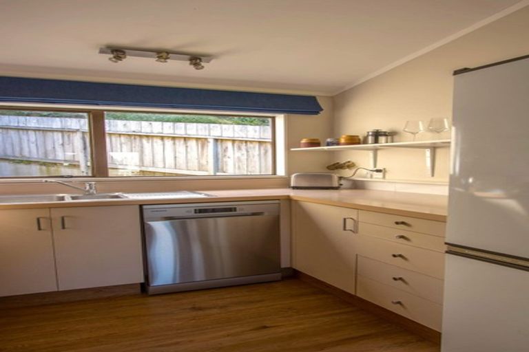 Photo of property in 53 Hankey Street, Mount Cook, Wellington, 6011