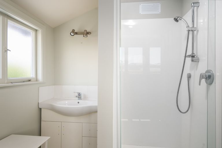 Photo of property in 14 Roxburgh Street, Sydenham, Christchurch, 8023