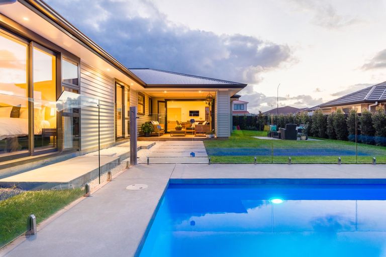 Photo of property in 17 Orchard Terrace, Riverhead, 0820