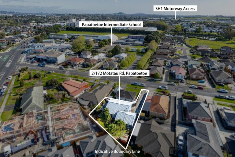 Photo of property in 2/172 Motatau Road, Papatoetoe, Auckland, 2025